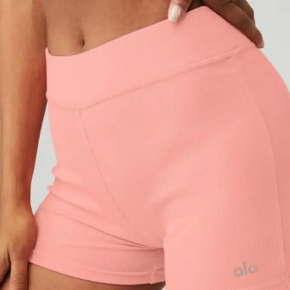 Alo yoga goddess ribbed shorts